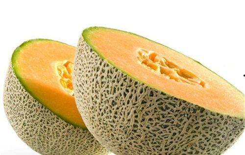 护士吃哈密瓜视频,甜蜜瞬间传递关爱与温馨