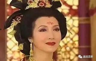 韩琦初见皇后吃瓜视频,吃瓜视频爆笑全场！