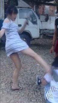 吃瓜女的打架视频在线观看,网络直播打架视频引发热议