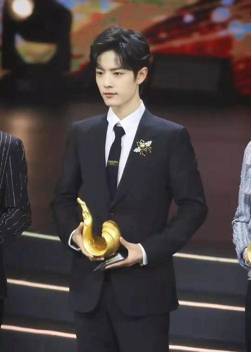 肖战和李现吃瓜视频大全,明星幕后趣事大揭秘