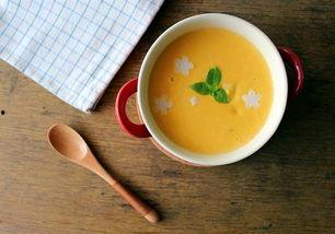 婴幼儿视频吃瓜,萌化人心的小可爱日常