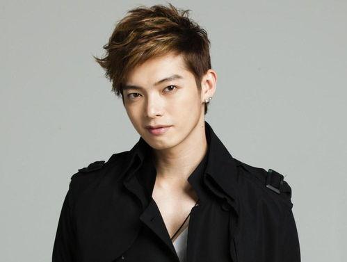 辰亦儒 吴尊吃瓜视频,揭秘娱乐圈幕后趣事